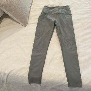 Beyond Yoga Gray Sage Leggings